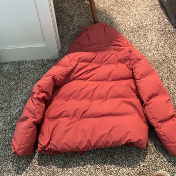 Seamless Down Parka - Picture 4 of 4